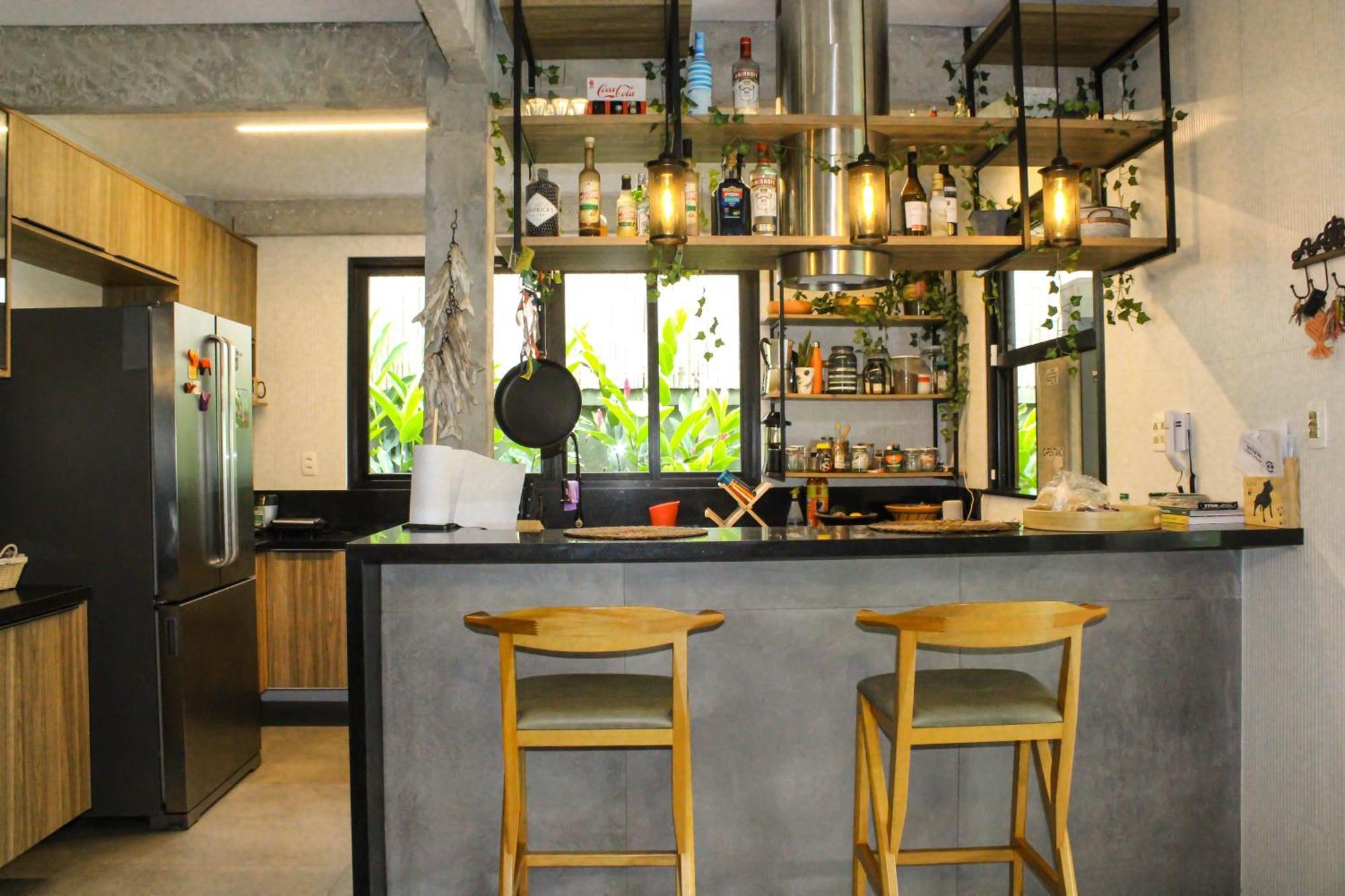 Forest House Retreat *